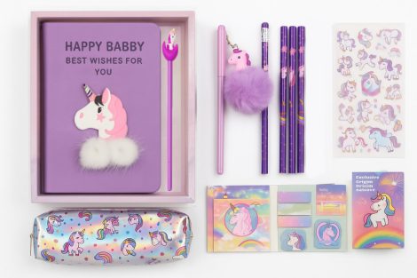 Set de articole de papetărie cu unicorni – pachet cadou